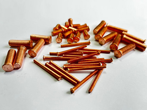 Deformaço - Elementos de fixação