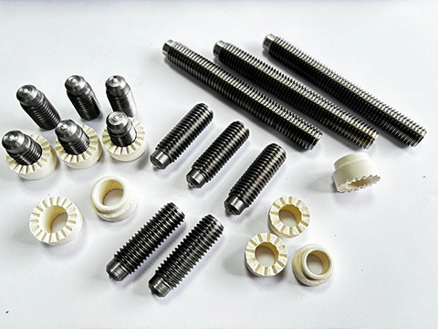 Deformaço - Elementos de fixação